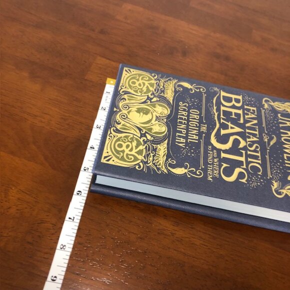 Fantastic Beasts And Where To Find Them: The Original Screenplay Book. - Picture 8 of 13